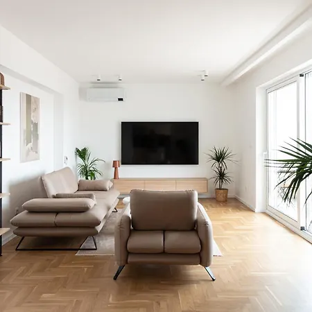 New Ama In The Center With A Fantastic View Apartment Belgrade